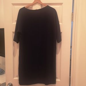 Unworn, navy shift dress